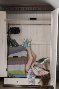 image hosted at ImgDrive.net