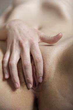 image hosted at ImgDrive.net