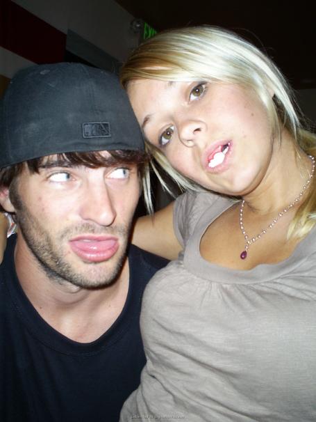 [Image: 68e81160d5b0b.jpg]