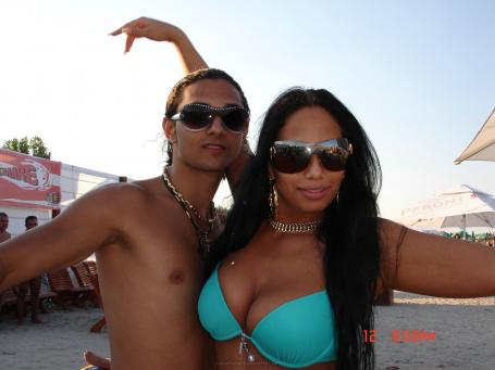 [Image: 68e8137621cb1.jpg]