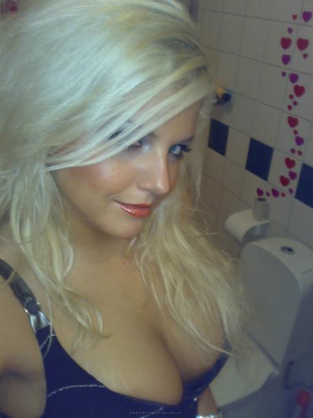 [Image: 68e813df4df7d.jpg]