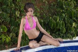 image hosted at ImgDrive.net