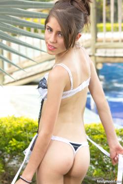 image hosted at ImgDrive.net