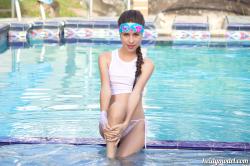 image hosted at ImgDrive.net