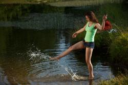 image hosted at ImgDrive.net