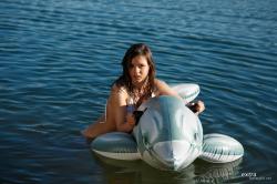 image hosted at ImgDrive.net