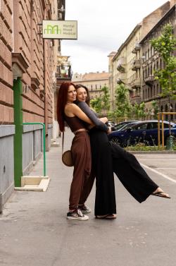 image hosted at ImgDrive.net