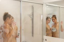 image hosted at ImgDrive.net