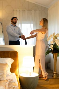 image hosted at ImgDrive.net