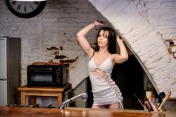 image hosted at ImgDrive.net