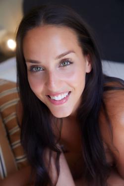 image hosted at ImgDrive.net