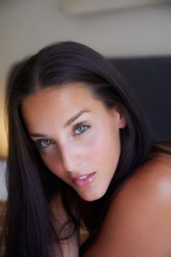 image hosted at ImgDrive.net