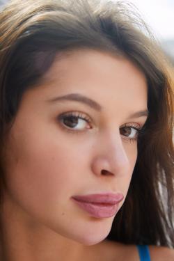 image hosted at ImgDrive.net