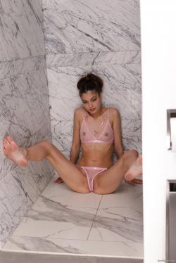 image hosted at ImgDrive.net