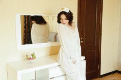 image hosted at ImgDrive.net