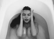 emily-ratajkowski-nude-boobs-16.jpg image hosted at ImgDrive.net