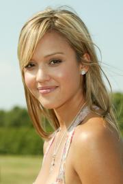 Jessica Alba (201).jpg image hosted at ImgDrive.net