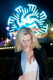 Catie Parker - Glow Santa Monica-27atk8mrdm.jpg