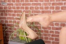 Michelle Moist - Sexy Stockings, Designer Heels-j79fr9dyko.jpg
