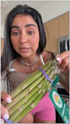 image hosted at ImgDrive.net