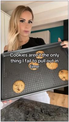 image hosted at ImgDrive.net