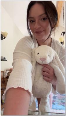 image hosted at ImgDrive.net