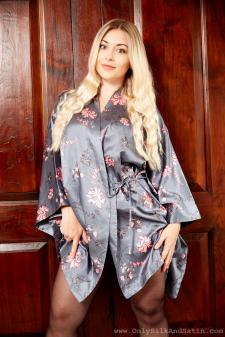 image hosted at ImgDrive.net