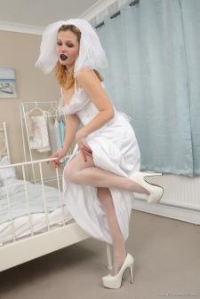 image hosted at ImgDrive.net