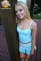 [Image: 692a007fcebaa.jpg]