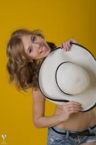 [Image: 692e817f9c980.jpg]