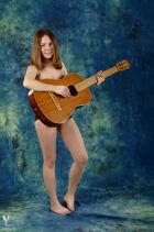 [Image: 693110046b852.jpg]