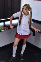 [Image: 69442c7a38663.jpg]