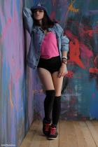 [Image: 694827436aaaf.jpg]