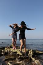 [Image: 695942c3abfbf.jpg]