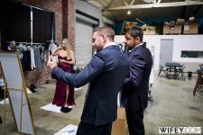 image hosted at ImgDrive.net