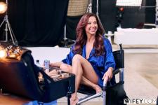 image hosted at ImgDrive.net