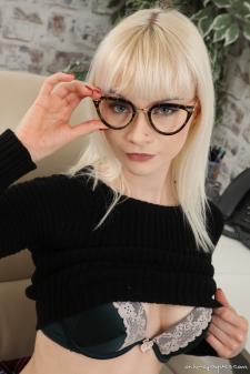 image hosted at ImgDrive.net