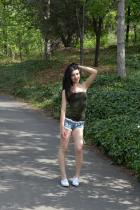 [Image: 69971e4f4e0db.jpg]