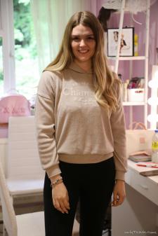 image hosted at ImgDrive.net