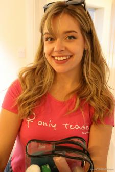 image hosted at ImgDrive.net