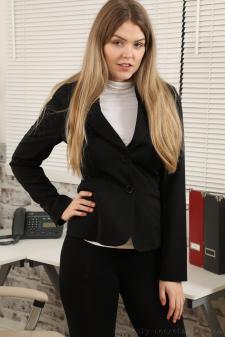 image hosted at ImgDrive.net