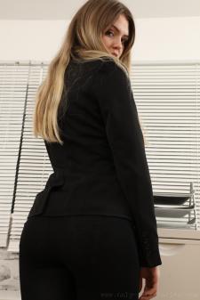 image hosted at ImgDrive.net