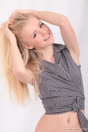 [Image: 69b97983b9271.jpg]