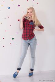 [Image: 69bbf9fcea16b.jpg]