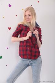 [Image: 69bbfa8765ee1.jpg]